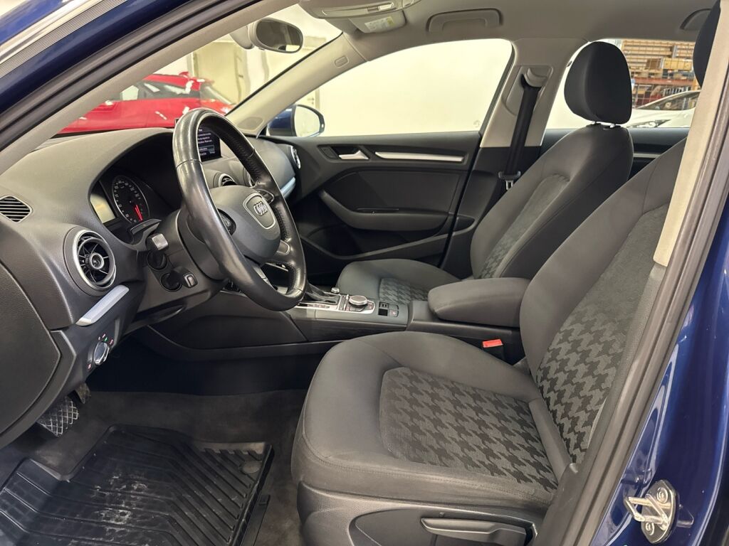 Audi A3 2014 Sininen