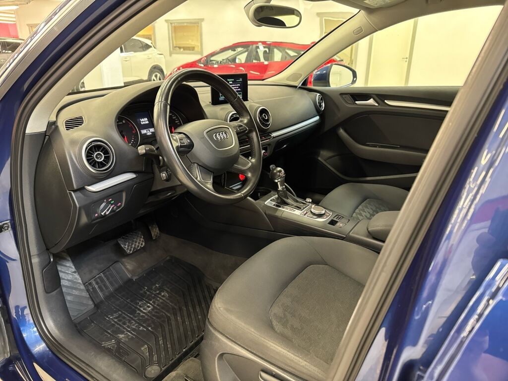 Audi A3 2014 Sininen