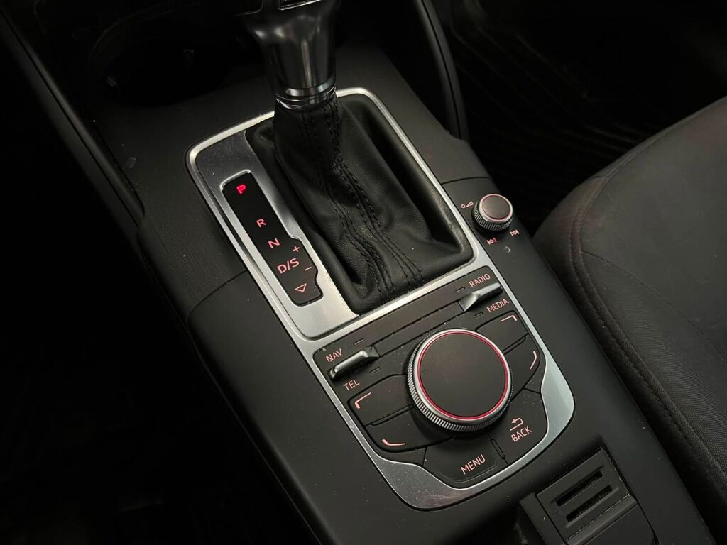Audi A3 2013 Musta