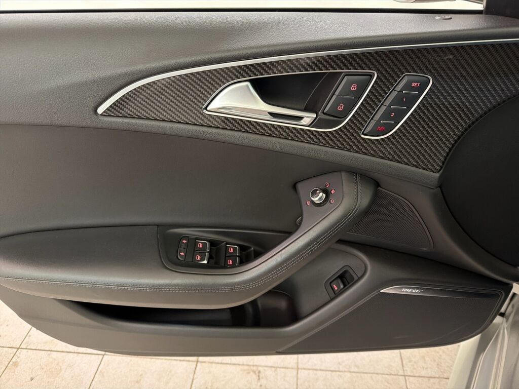 Audi RS6 2014 Hopea