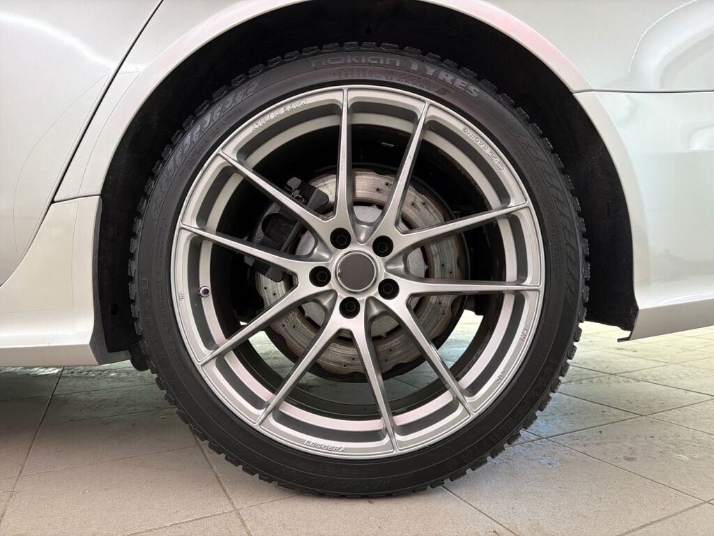 Audi RS6 2014 Hopea