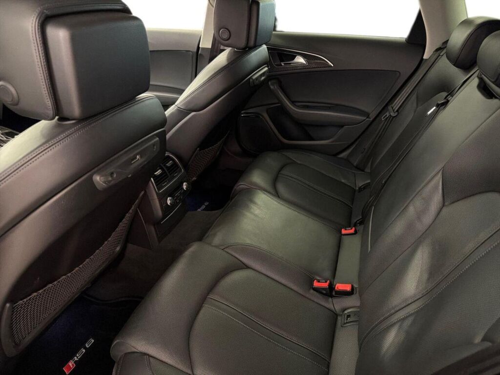 Audi RS6 2014 Hopea