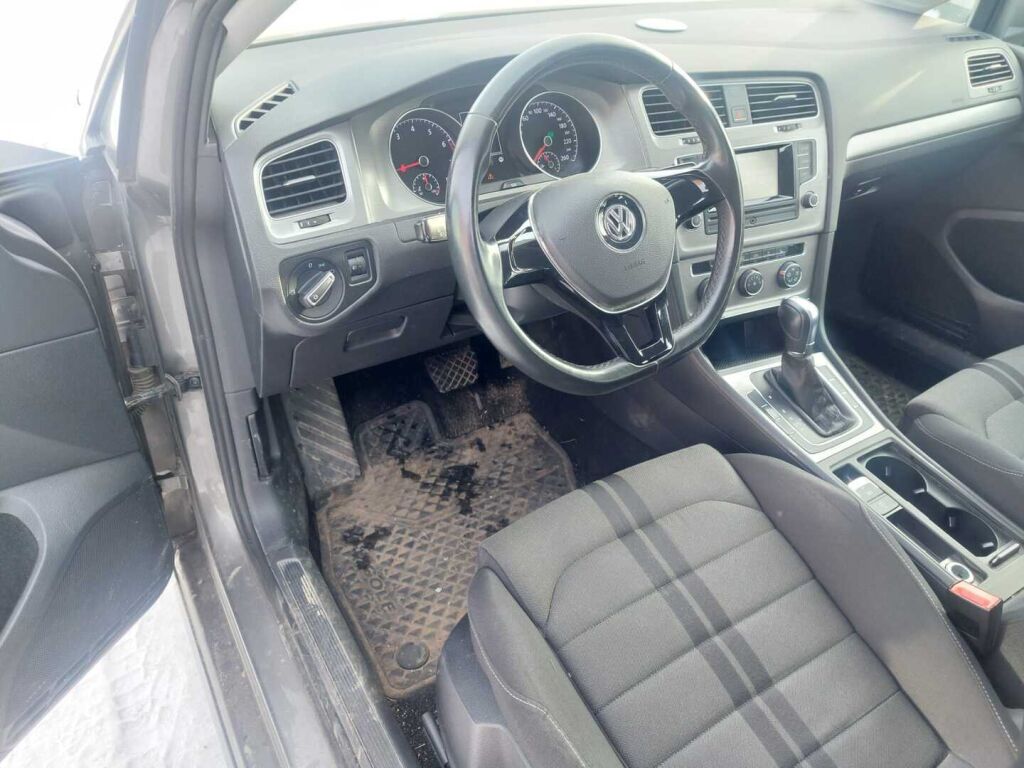 Volkswagen Golf 2014 Harmaa