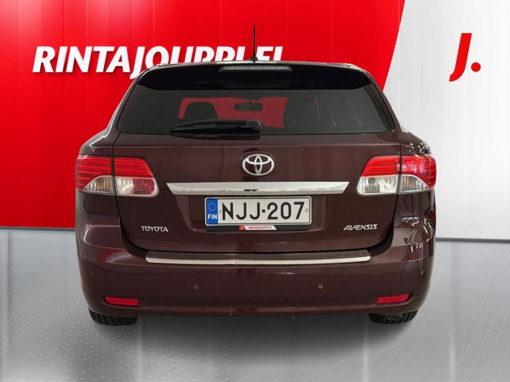 Toyota Avensis 2015, photo 6/32