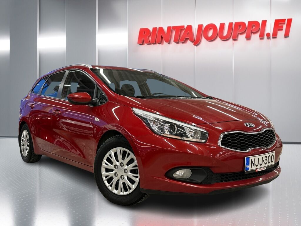 Kia Ceed 2015 Punainen