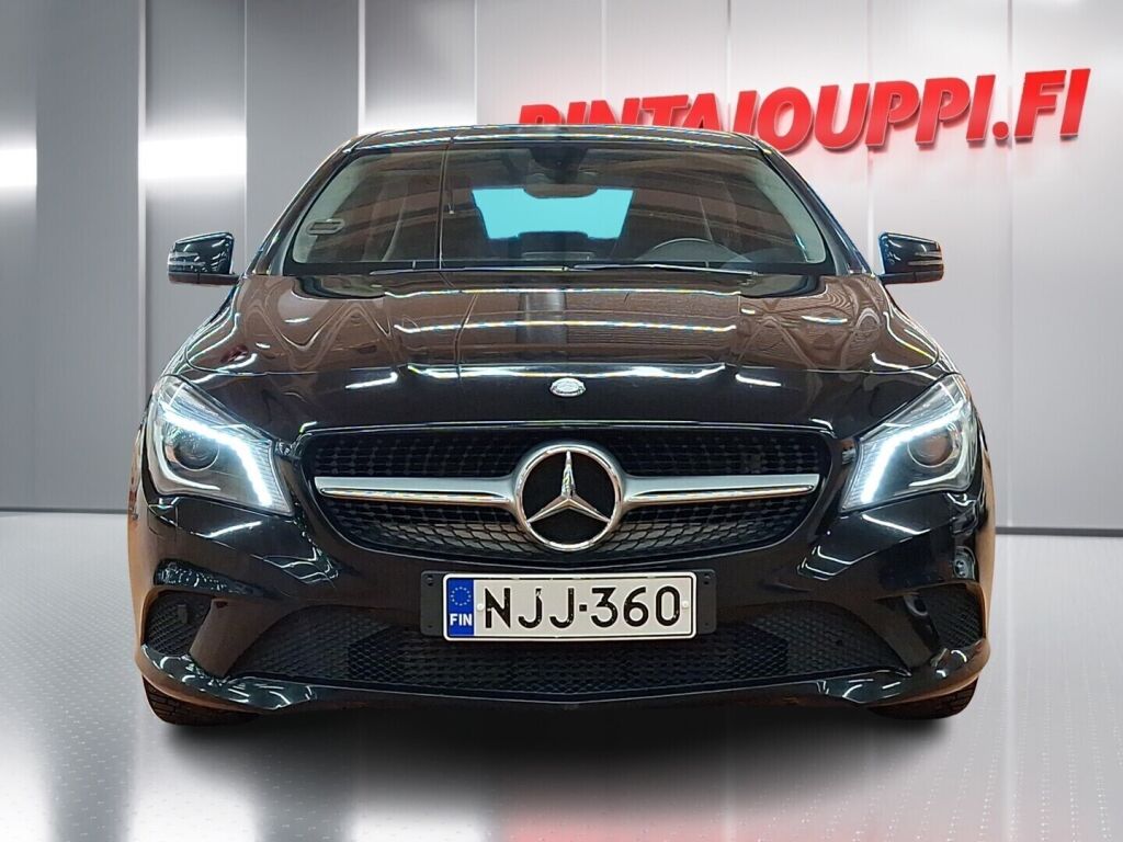 Mercedes-Benz CLA 2014 Musta