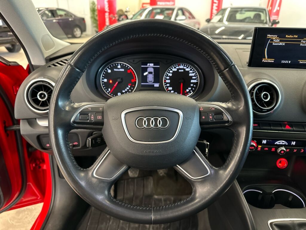 Audi A3 2014 Punainen