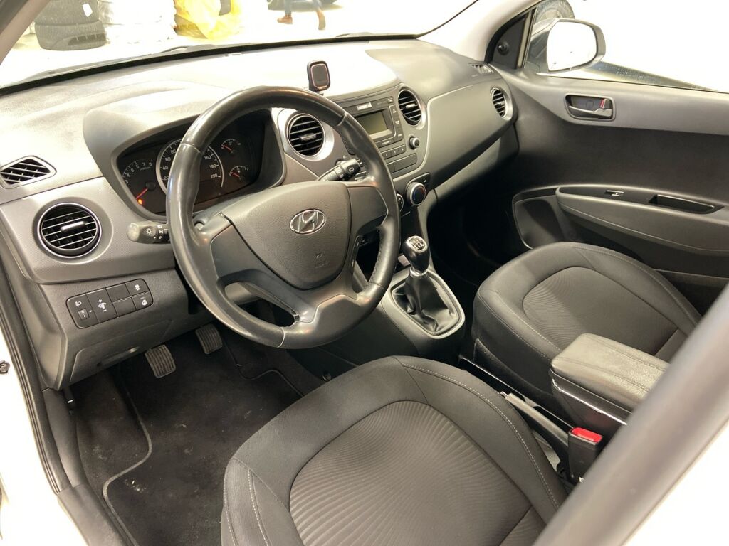 Hyundai i10 2018 Valkoinen