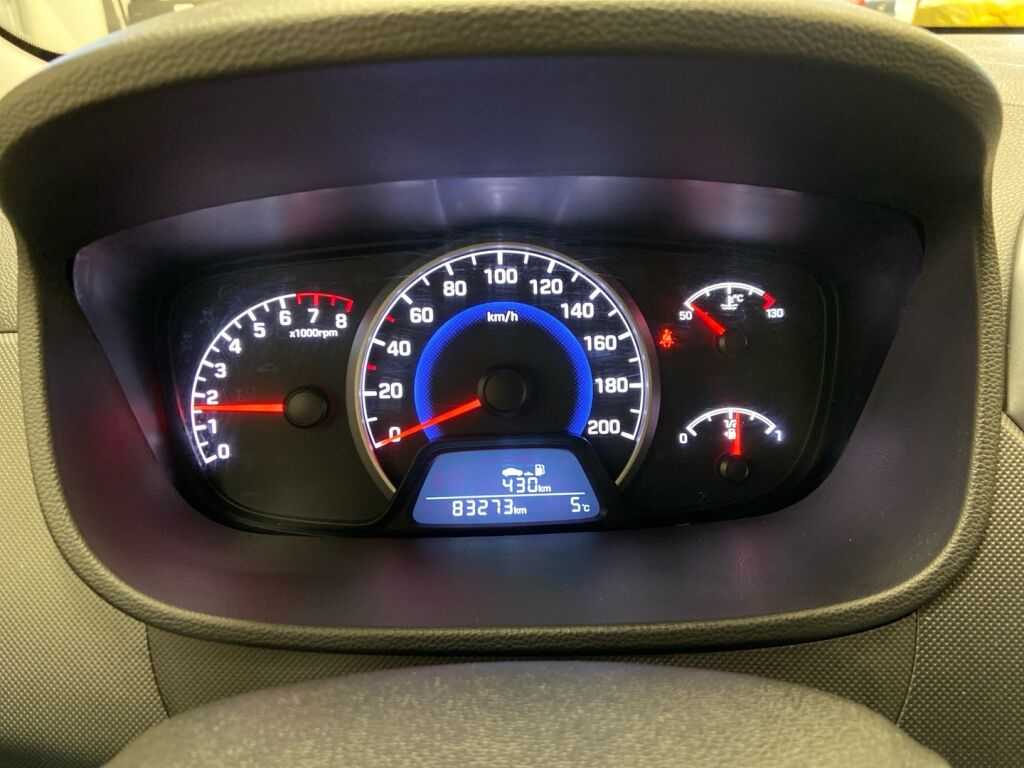 Hyundai i10 2018 Valkoinen