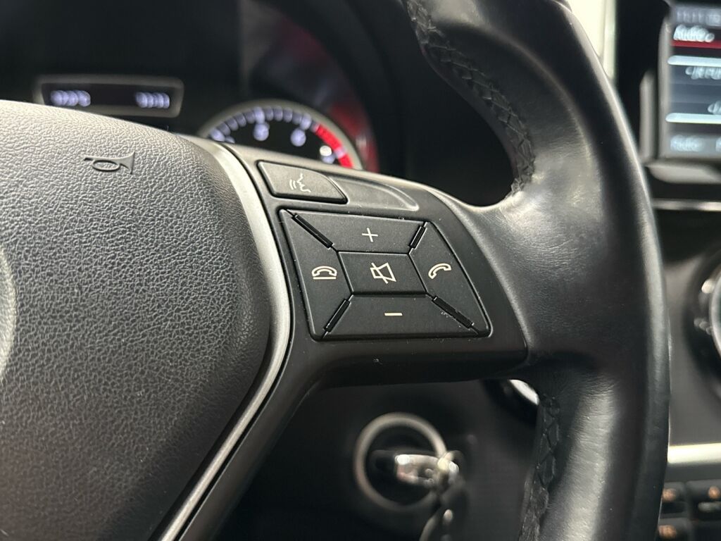 Mercedes-Benz A 2013 Sininen