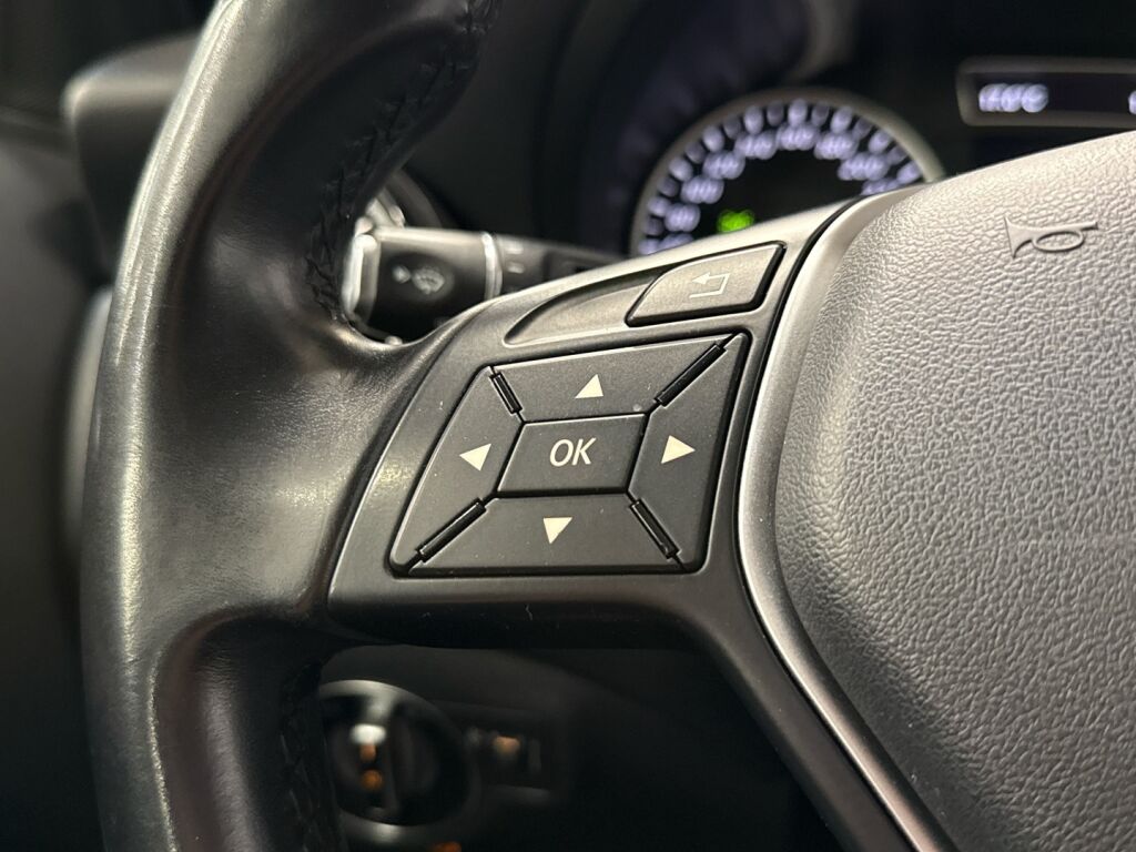 Mercedes-Benz A 2013 Sininen