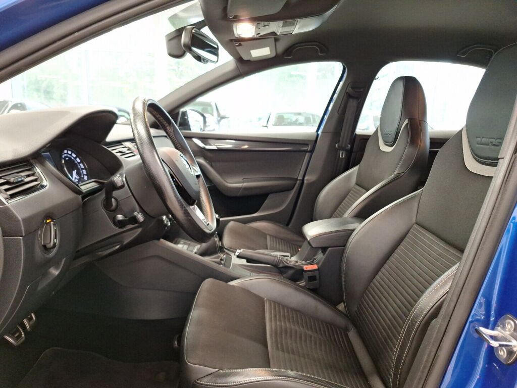 Skoda Octavia 2013 Sininen