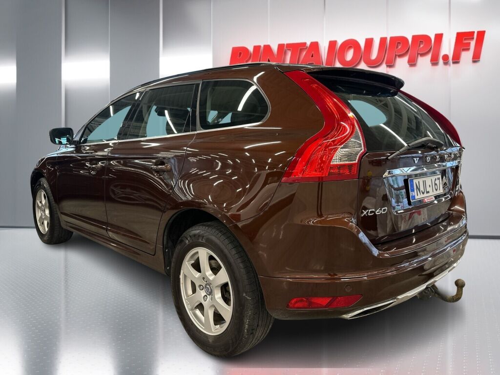 Volvo XC60 2014 Punainen