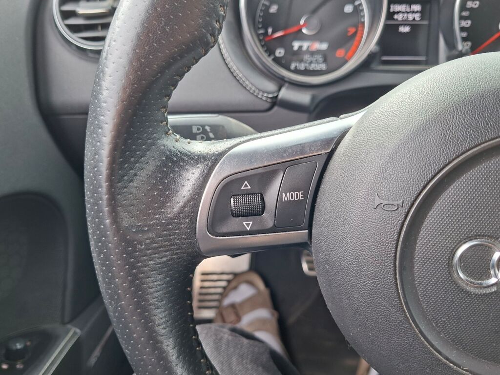 Audi TT RS 2009 Valkoinen
