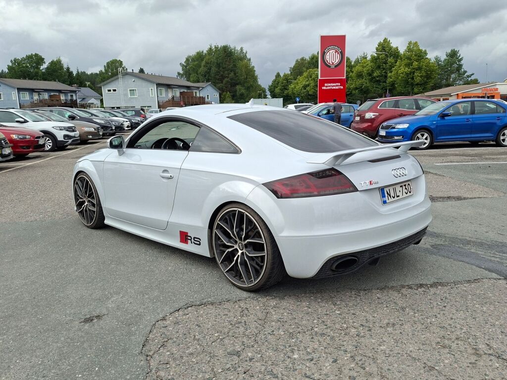 Audi TT RS 2009 Valkoinen