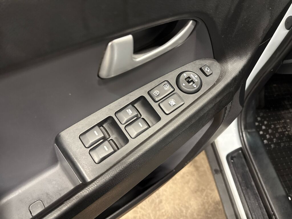 Kia Sportage 2014 Valkoinen