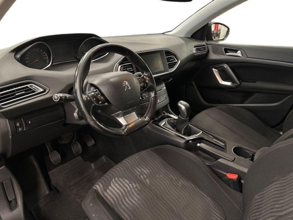Peugeot 308 2013 Musta