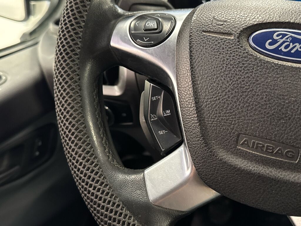 Ford Transit Custom 2014 Valkoinen