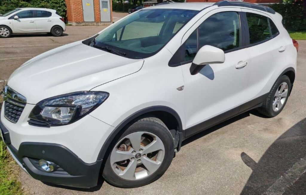 Opel Mokka 2015 Valkoinen