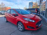 Ford Fiesta 2015 Punainen
