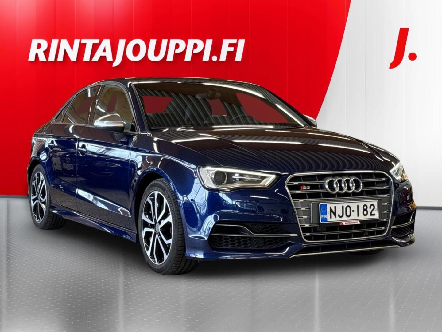 Sininen Audi S3