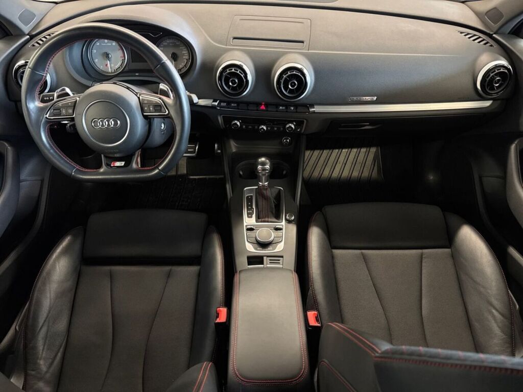 Audi S3 2015 Sininen