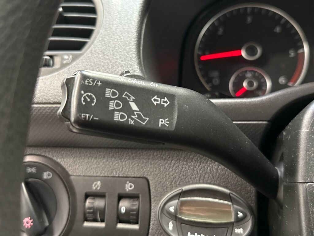 Volkswagen Caddy Maxi 2014 Valkoinen