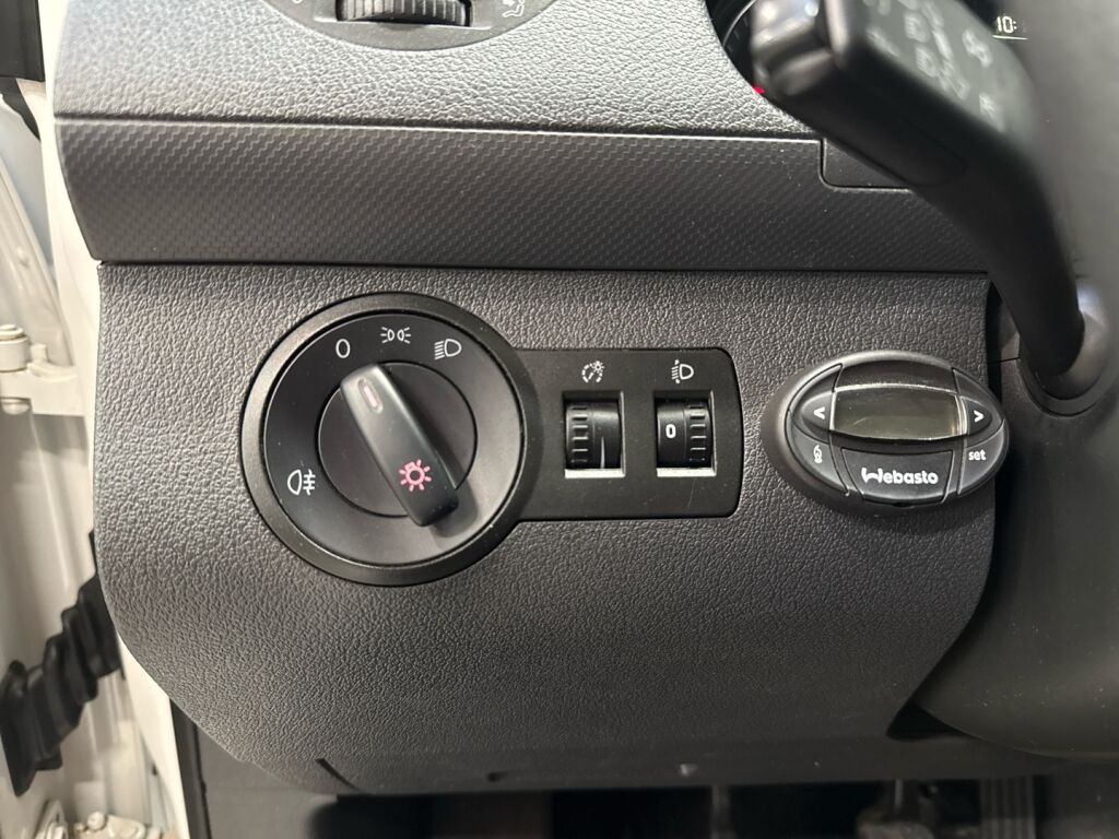 Volkswagen Caddy Maxi 2014 Valkoinen