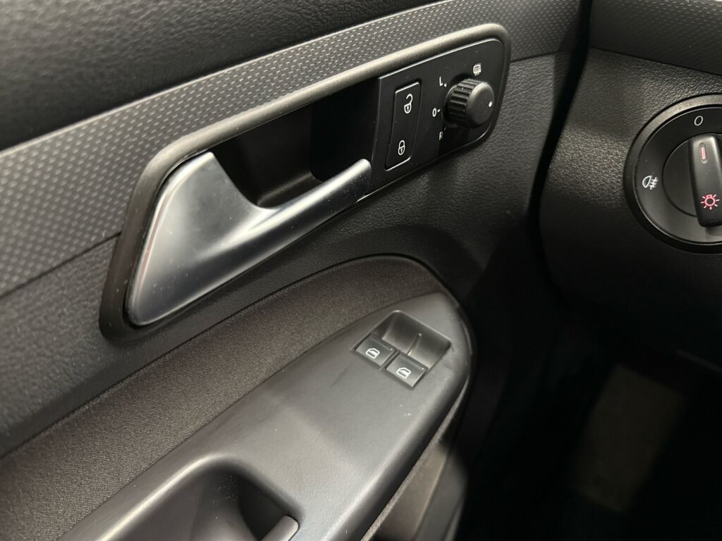 Volkswagen Caddy Maxi 2014 Valkoinen