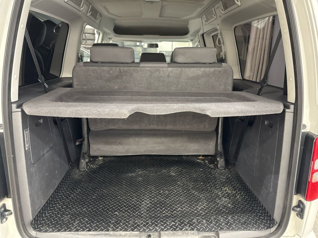 Volkswagen Caddy Maxi 2014 Valkoinen