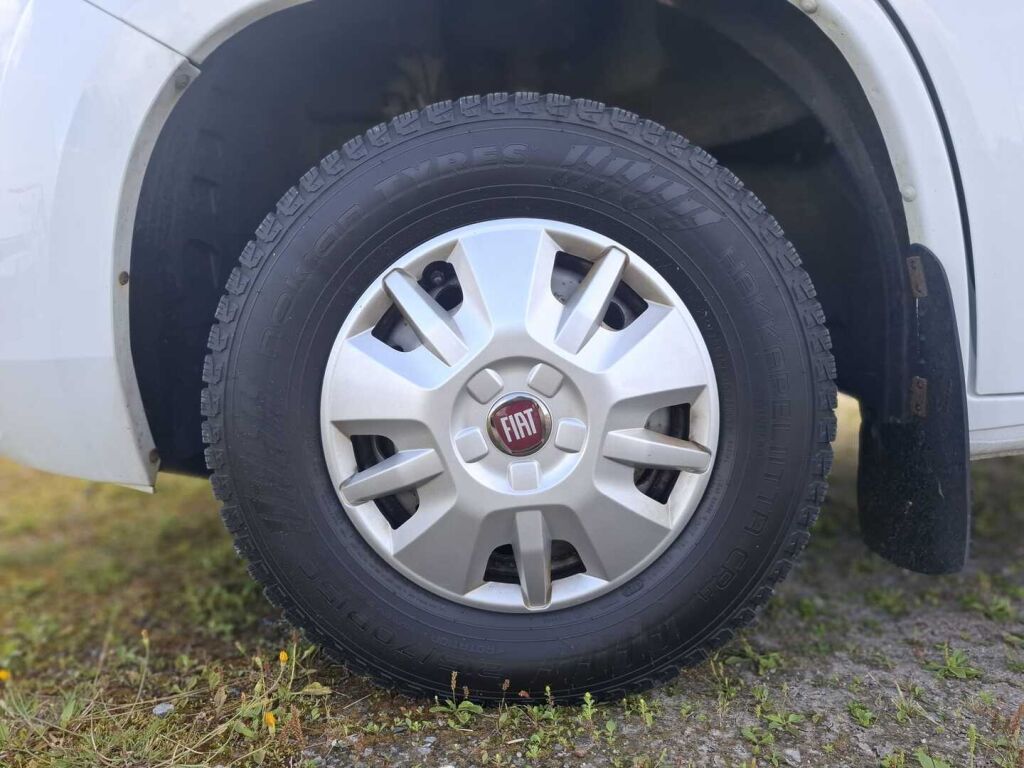 Bürstner Argos Time A 660 2015 Valkoinen