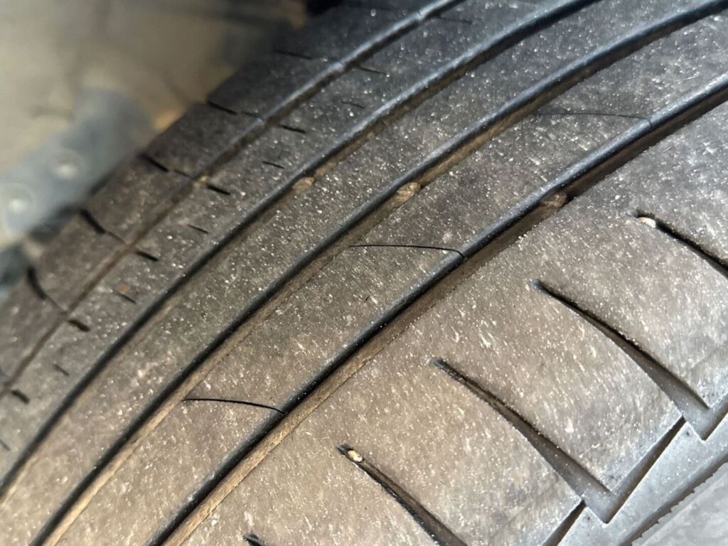 Toyota Avensis 2014 Valkoinen