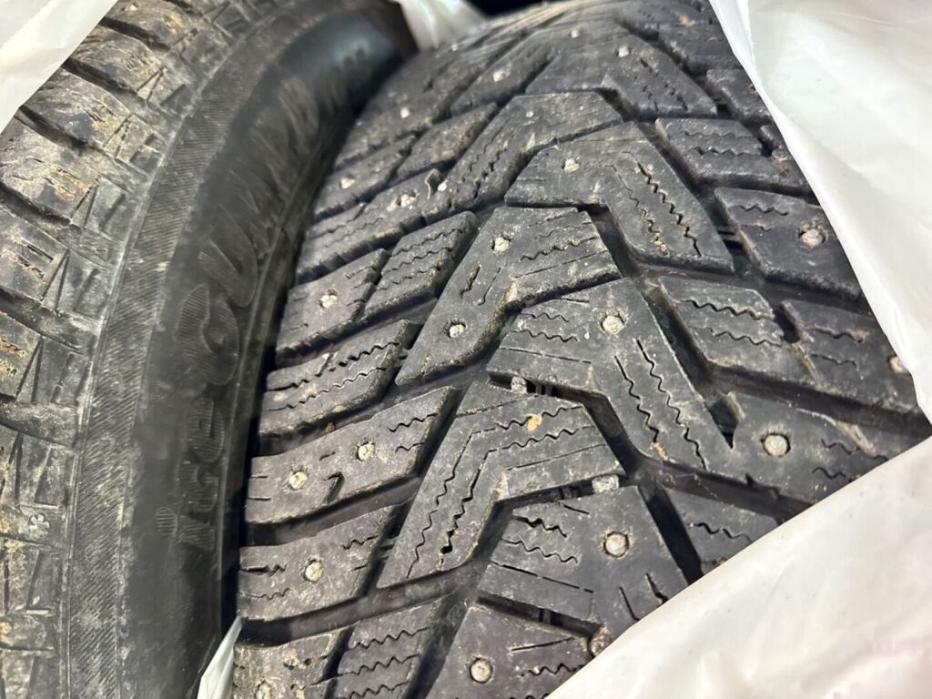 Toyota Avensis 2014 Valkoinen