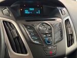 Ford Focus 2014 Ruskea (beige)