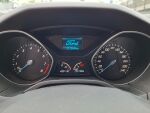 Ford Focus 2014 Ruskea (beige)
