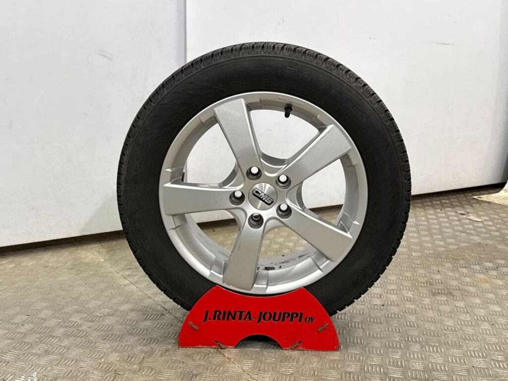 Ford Focus 2014 Ruskea (beige)