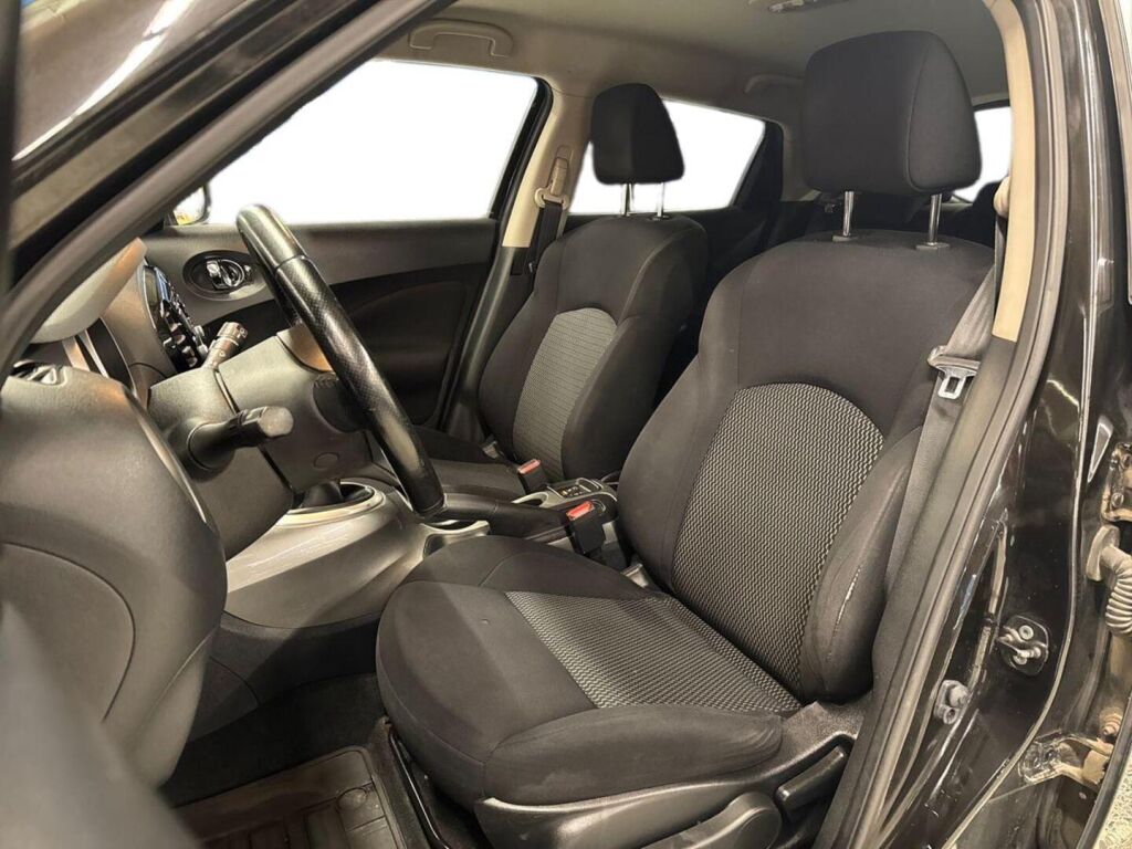 Nissan Juke 2015 Musta