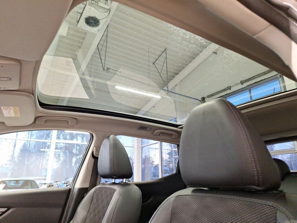 Nissan Qashqai 2015 Ruskea (beige)