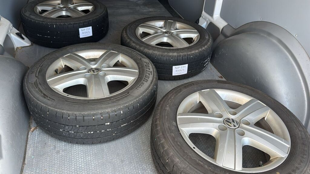 Volkswagen Transporter 2015 Valkoinen