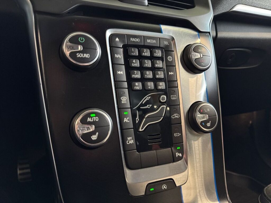 Volvo V40 2014 Harmaa
