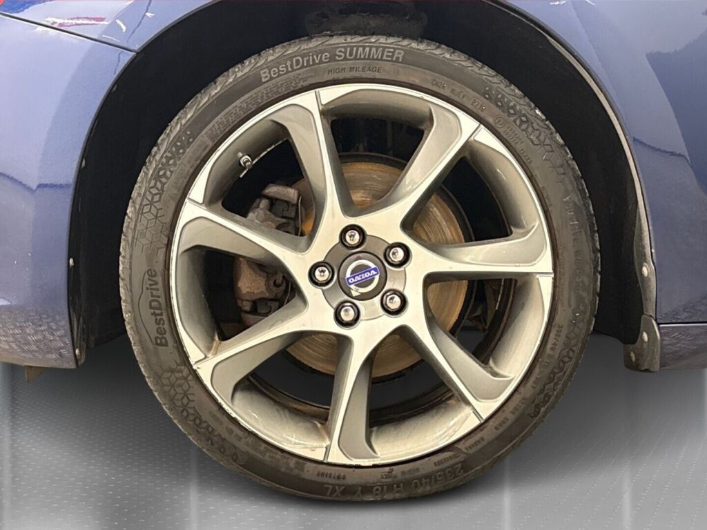 Volvo V60 2014 Sininen