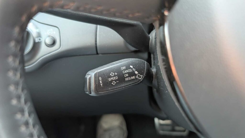 Audi A4 2014 Musta