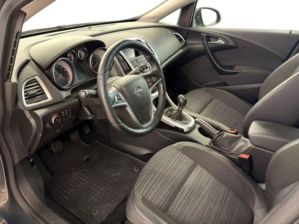 Opel Astra 2015 Harmaa