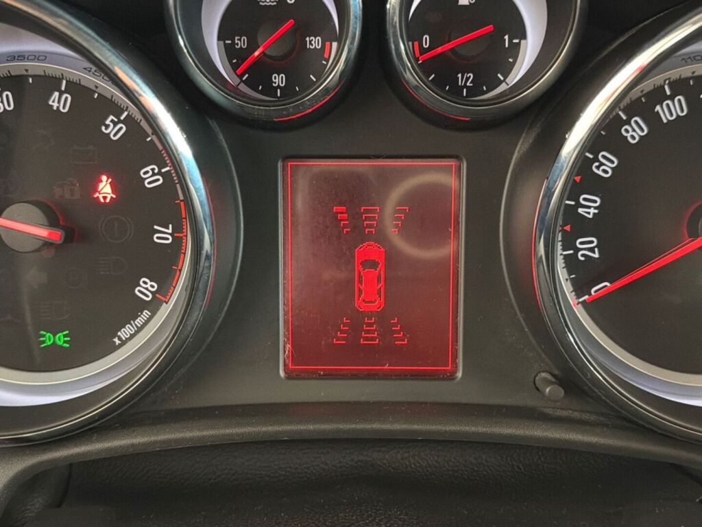 Opel Astra 2015 Harmaa