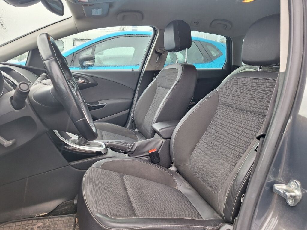 Opel Astra 2015 Harmaa