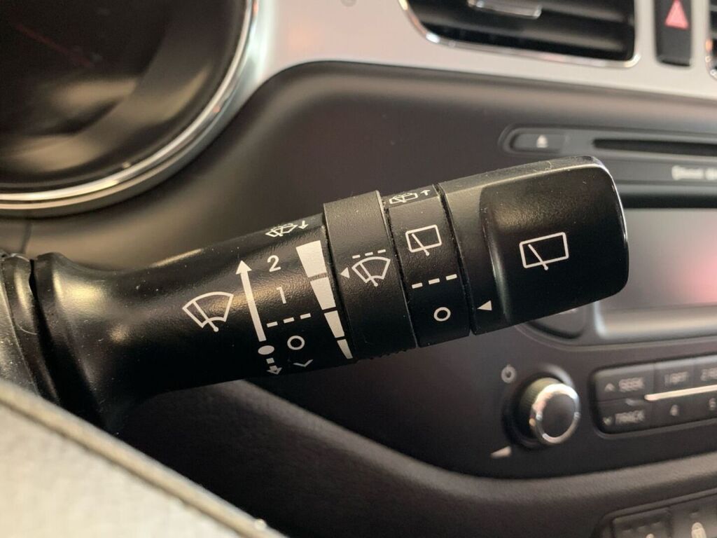 Kia Ceed 2015 Hopea