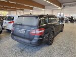 Mercedes-Benz E 2011 Musta