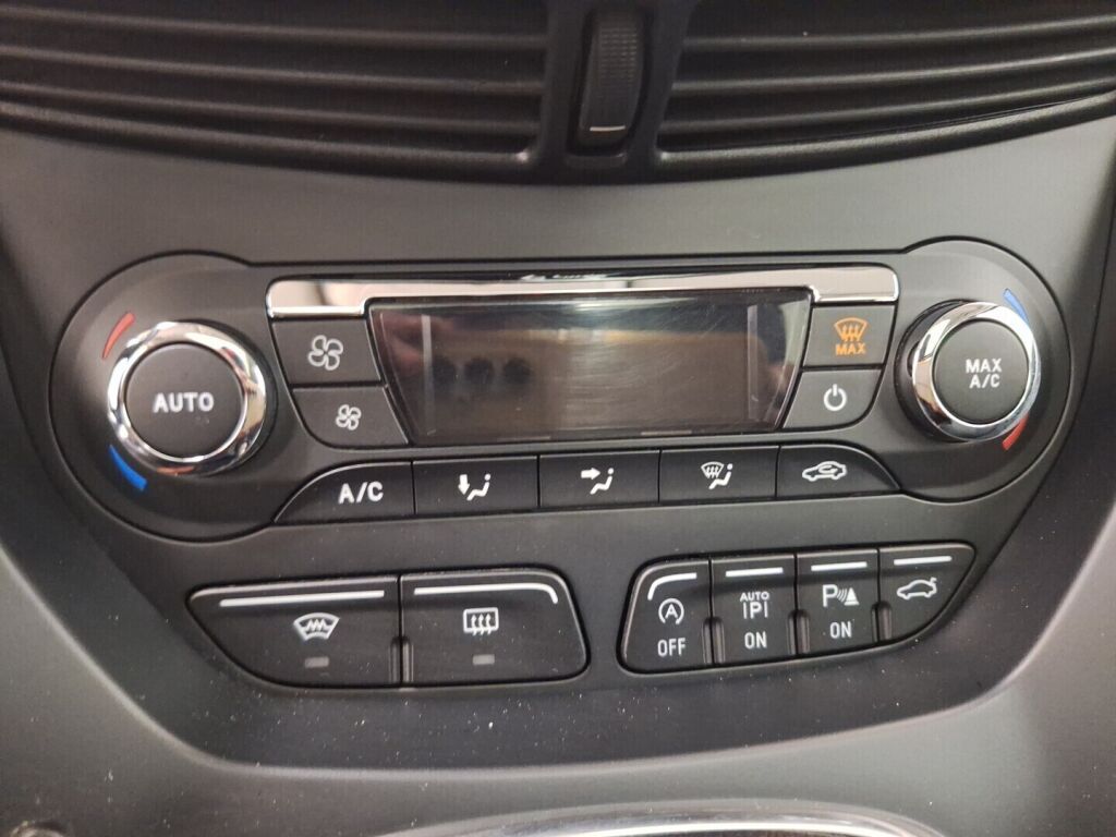 Ford Grand C-Max 2015 Valkoinen