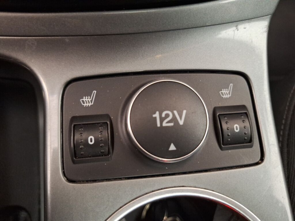 Ford Grand C-Max 2015 Valkoinen