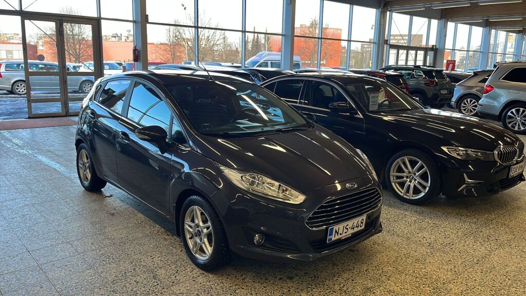 Ford Fiesta 2015 Harmaa